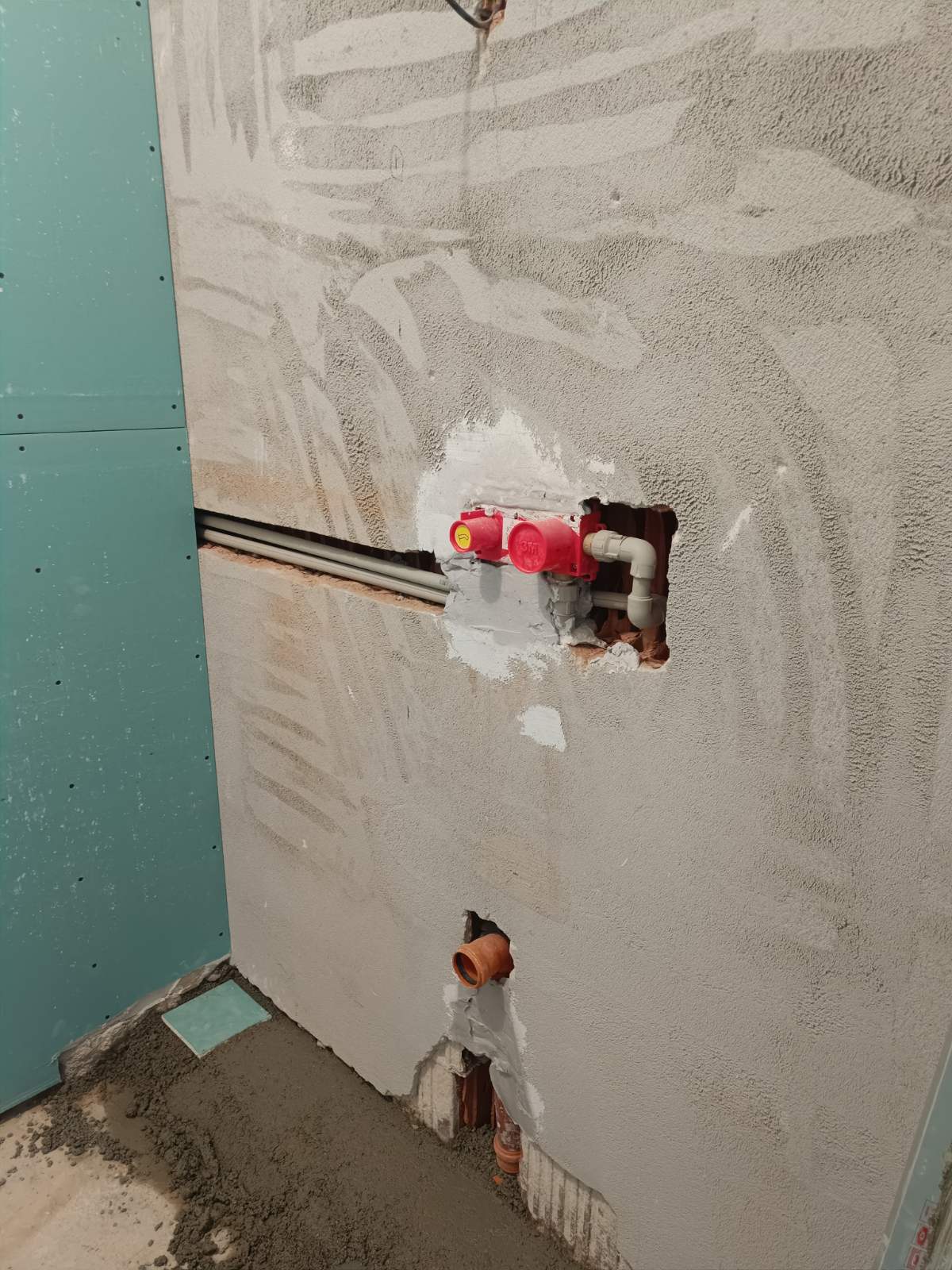 Смяна на водопроводни тръби